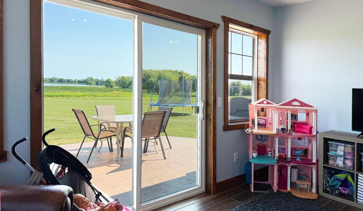 32 SunRoom2.jpg