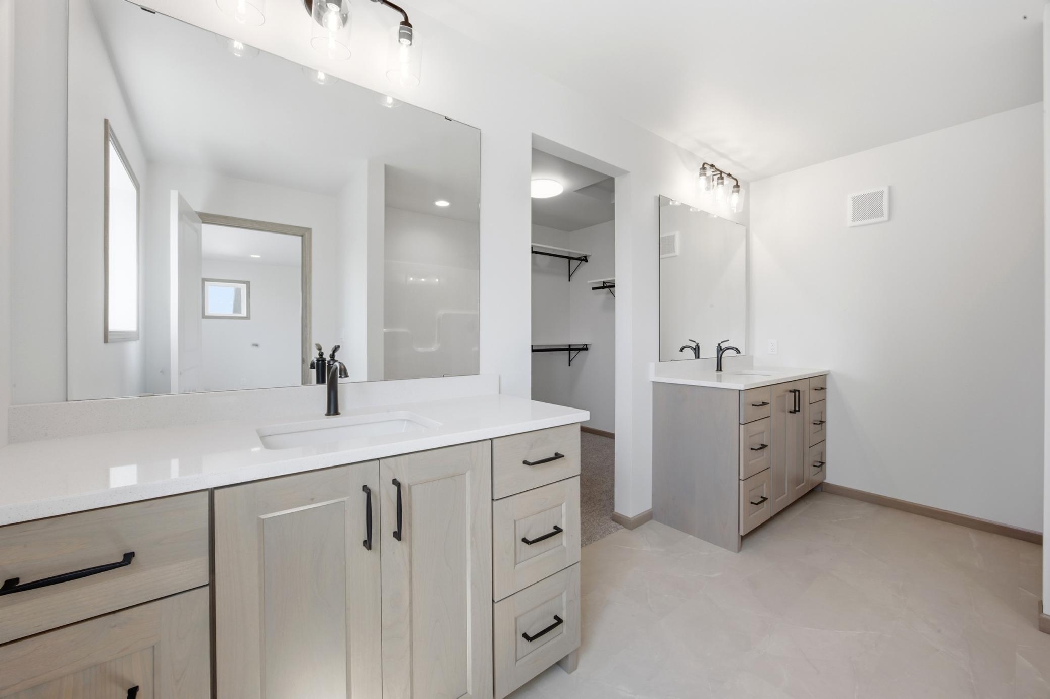 Owner's Private Bath