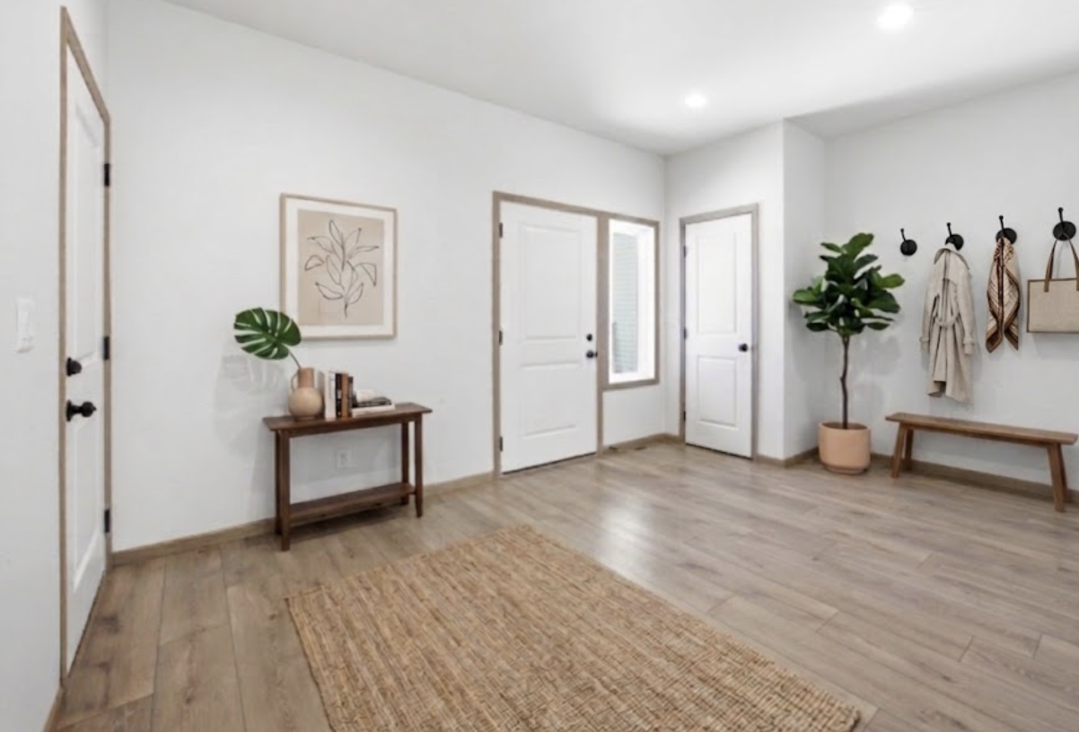 Virtually Staged Foyer