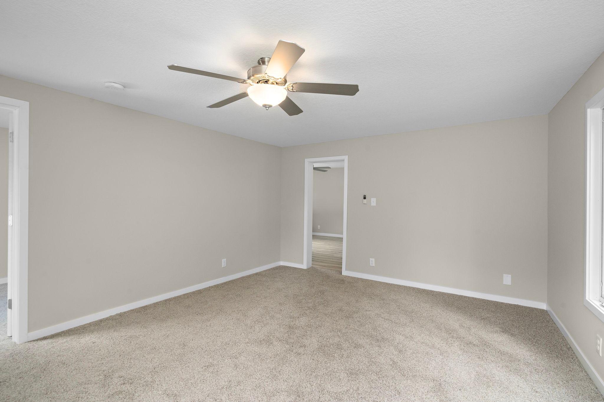 5-web-or-mls-205-adams-st-se.jpg