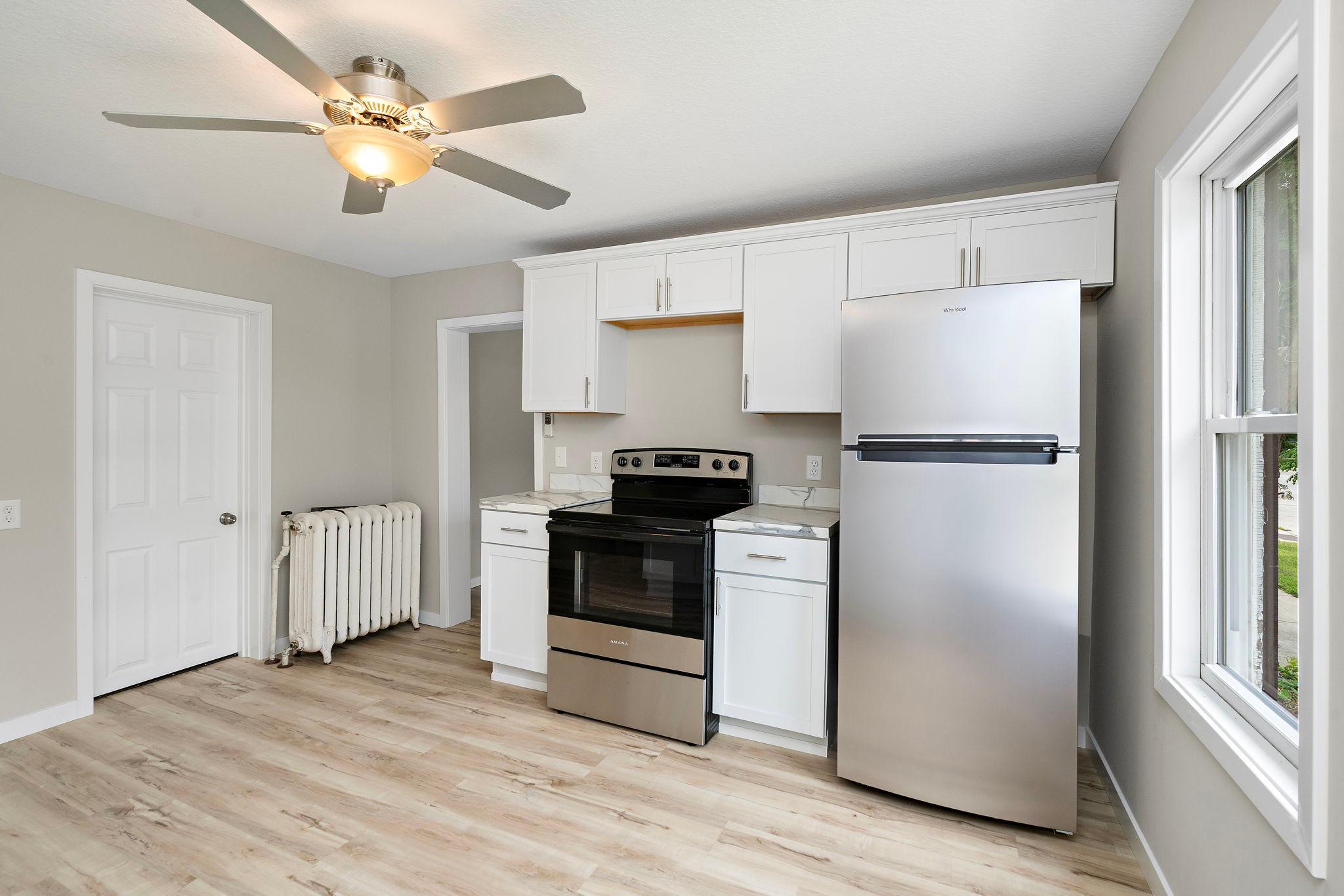 13-web-or-mls-205-adams-st-se.jpg