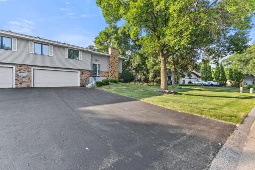 Large drive way