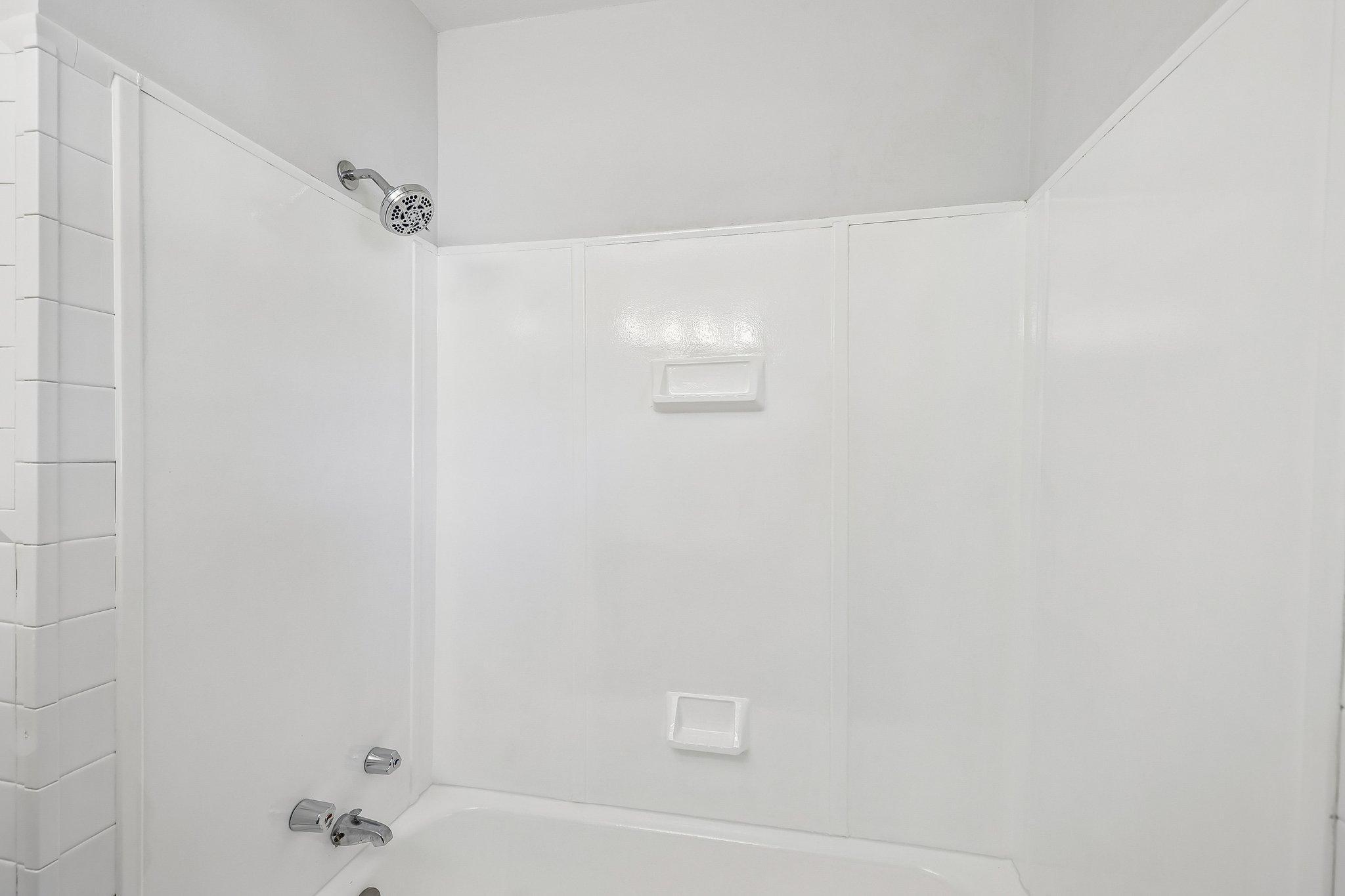 19-web-or-mls-Quince St-S1907-019.jpg