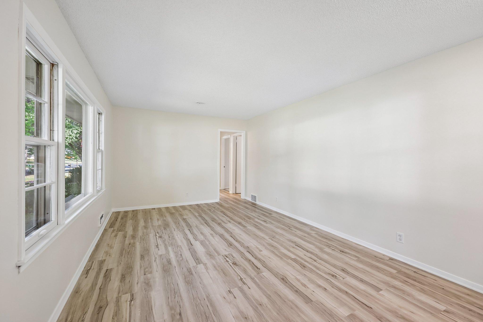 7-web-or-mls-Quince St-S1907-007.jpg