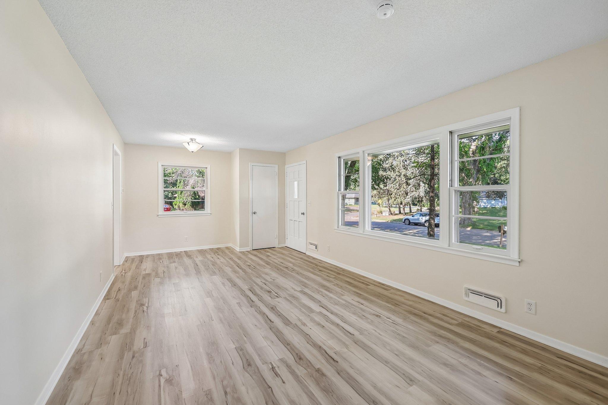 9-web-or-mls-Quince St-S1907-009.jpg