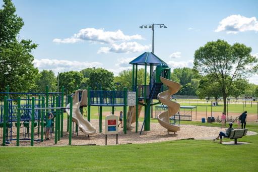 Experience all that Lakeville has to offer!