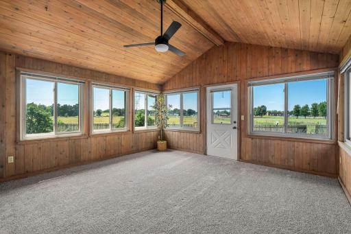 1150 Menke Circle, Shakopee, MN 55379
