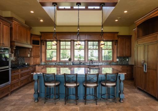 As you would expect, granite and stainless appliances
