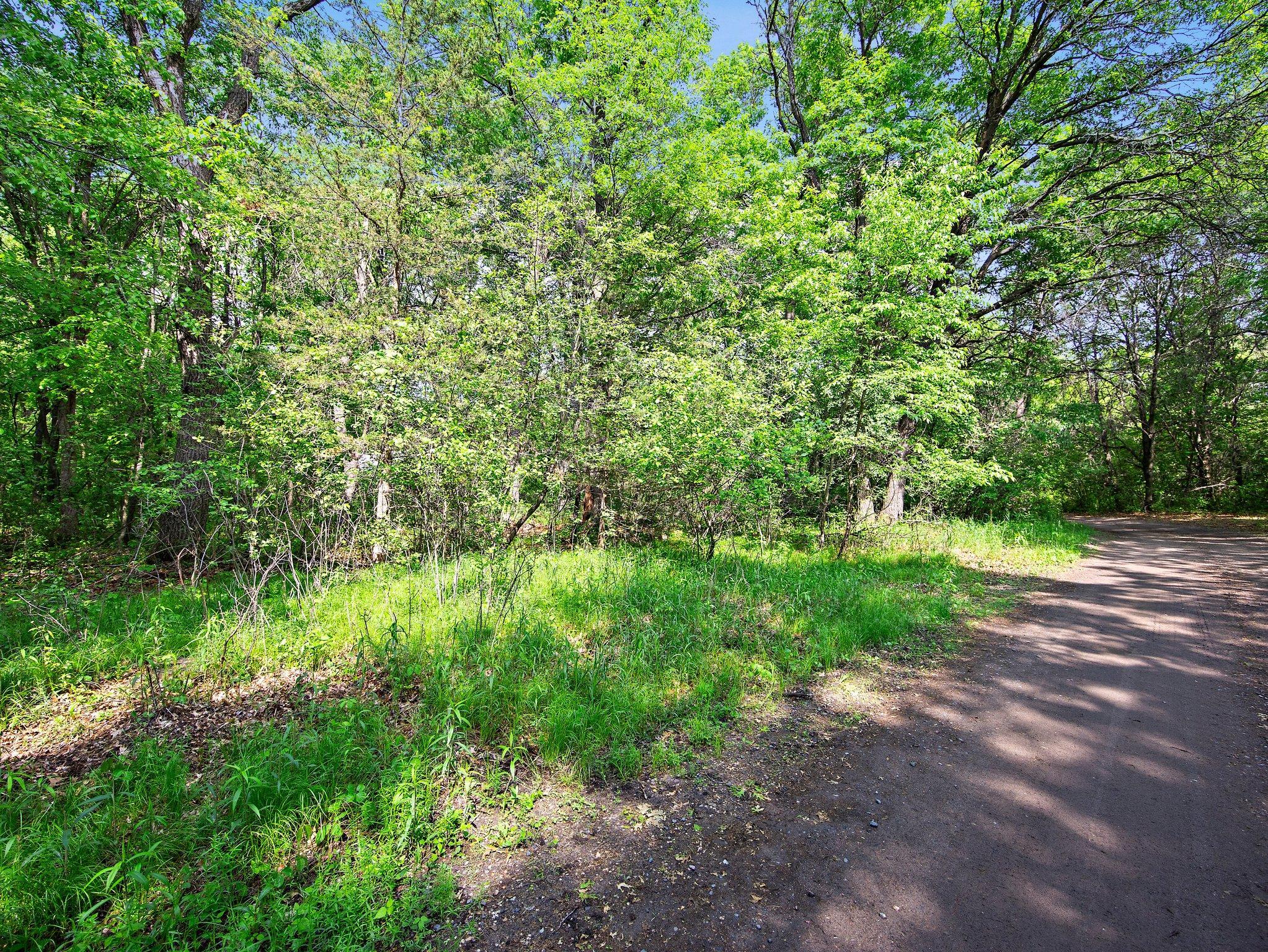 18-web-or-mls-31453 Central Dr NE-52.jpg