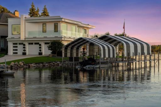 2492 Bantas Point Road, Wayzata, MN 55391