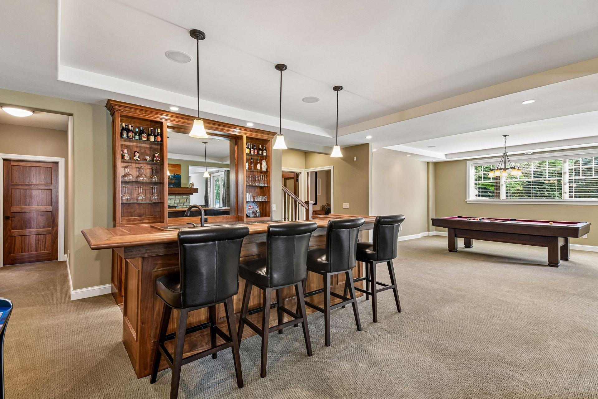 Lower-level bar and entreating areas.