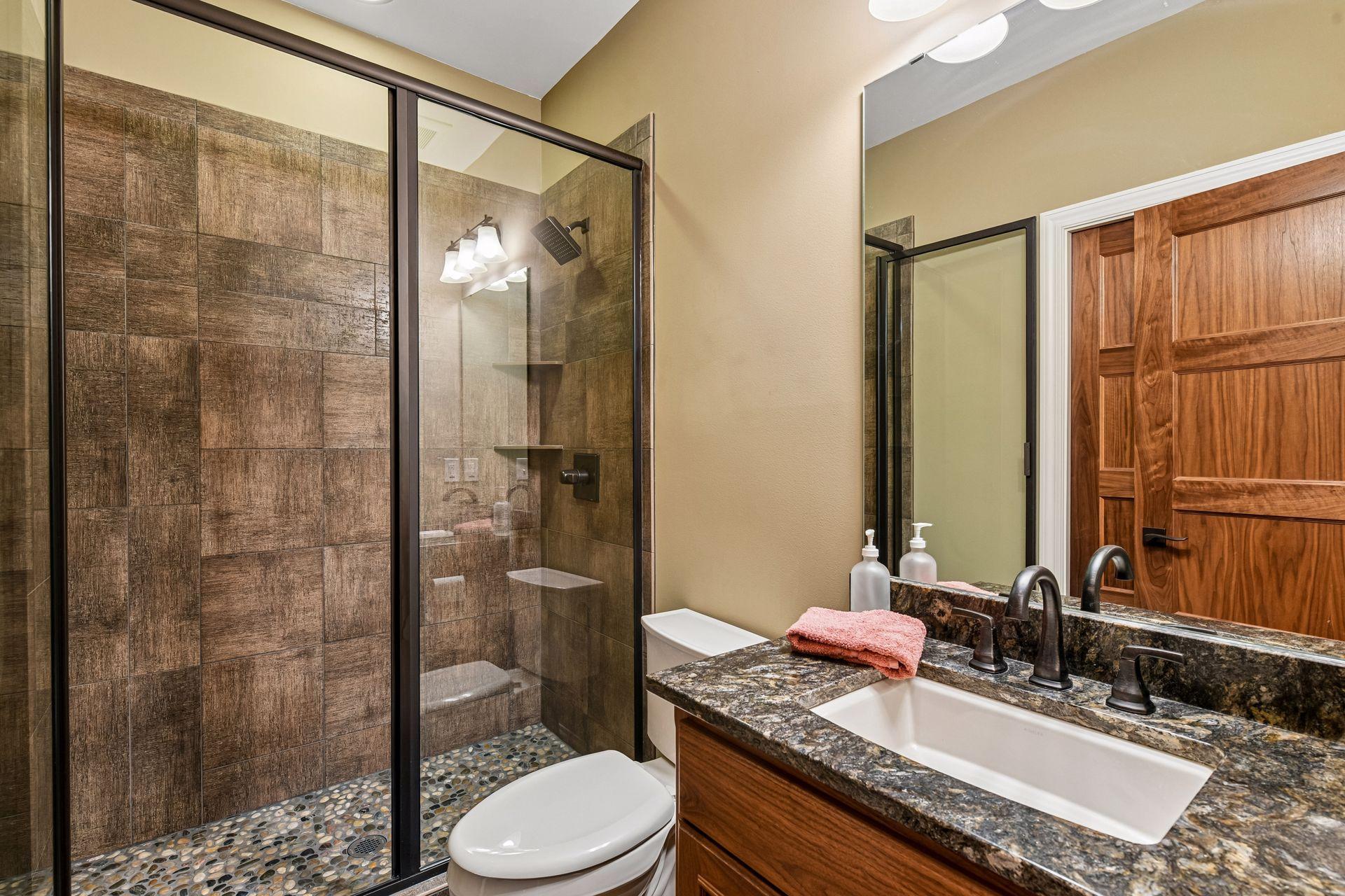 Lower-level bath.