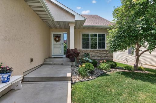 2637 Wilds Lane NW, Prior Lake, MN 55372