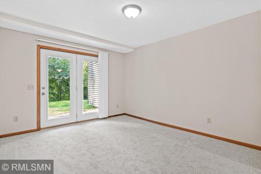 451 Hunter Hill Road, Hudson, WI 54016