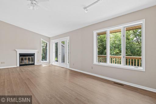 451 Hunter Hill Road, Hudson, WI 54016