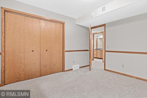 451 Hunter Hill Road, Hudson, WI 54016