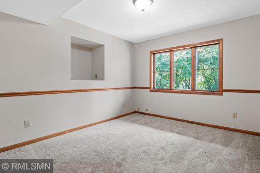 451 Hunter Hill Road, Hudson, WI 54016