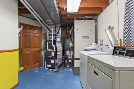 32_7430_170th32_mls.jpg