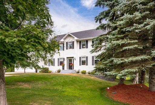 2827 Parkwood Lane, Duluth, MN 55811