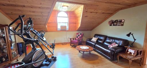 Bonus room