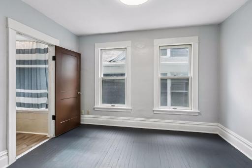 2326 Bryant Avenue North - Spacecrafting - 0016.jpg