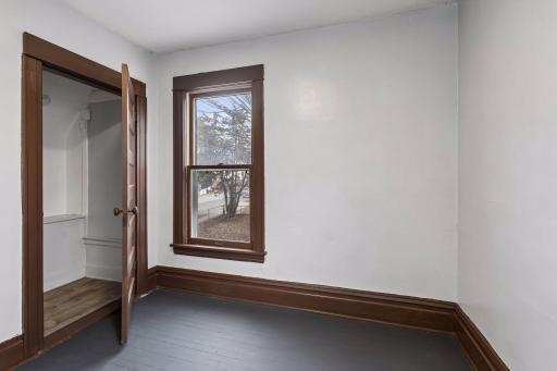 2326 Bryant Avenue North - Spacecrafting - 0021.jpg