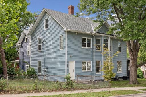2326 North Bryant Avenue - Spacecrafting - 0025.jpg