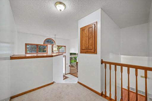 2522 S Windsor Lane, Woodbury, MN 55125
