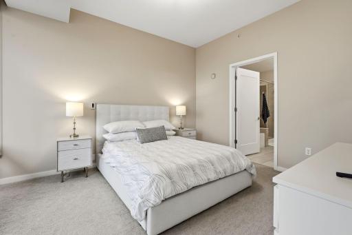 465 Nicollet Mall, 2506, Minneapolis, MN 55401