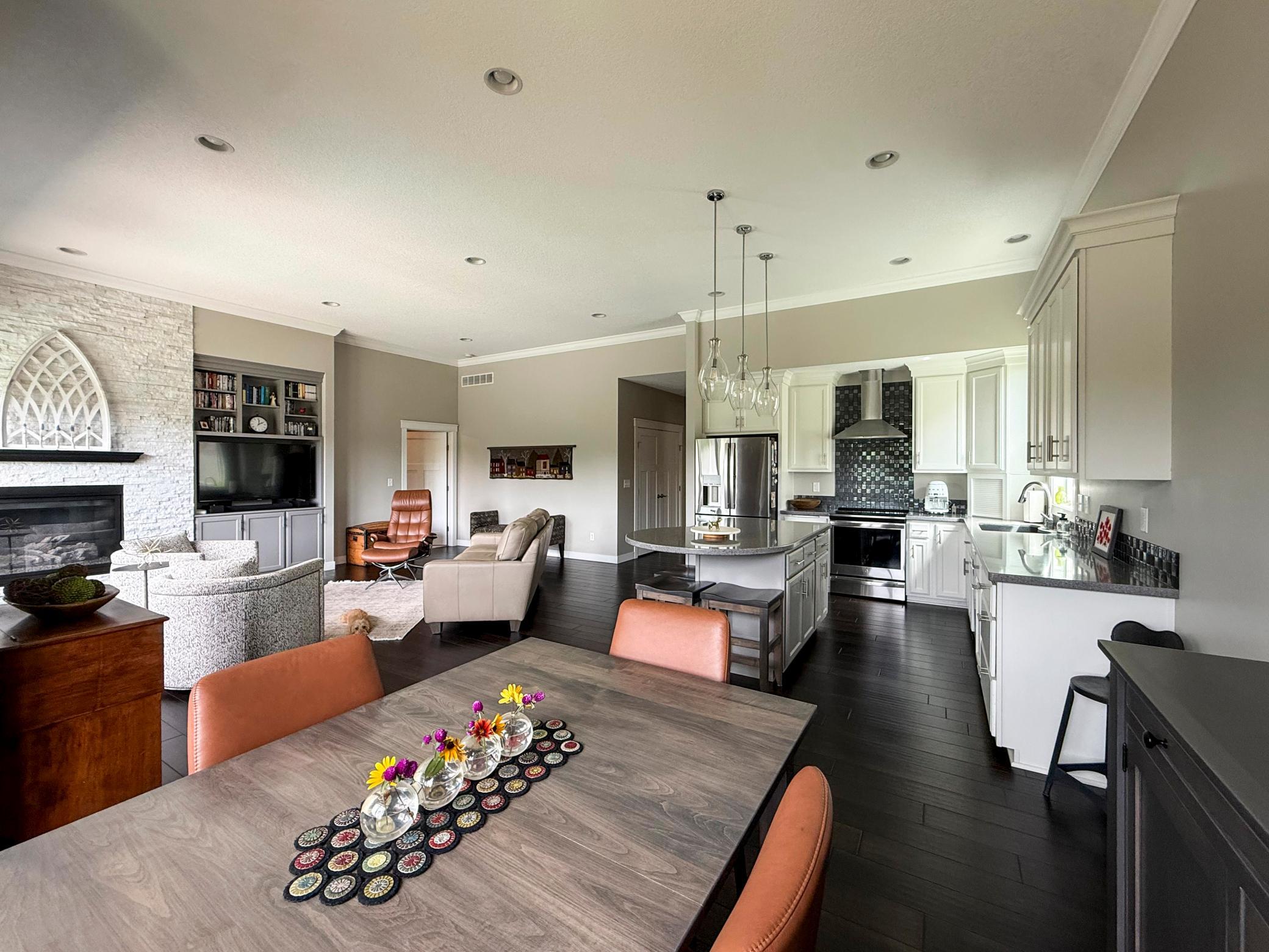 07. Waterfront-home-for-sale-Rochester-MN.jpg