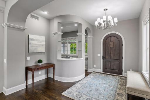 655 Shawnee Woods Road, Medina, MN 55340