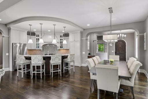 655 Shawnee Woods Road, Medina, MN 55340
