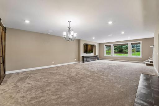 655 Shawnee Woods Road, Medina, MN 55340