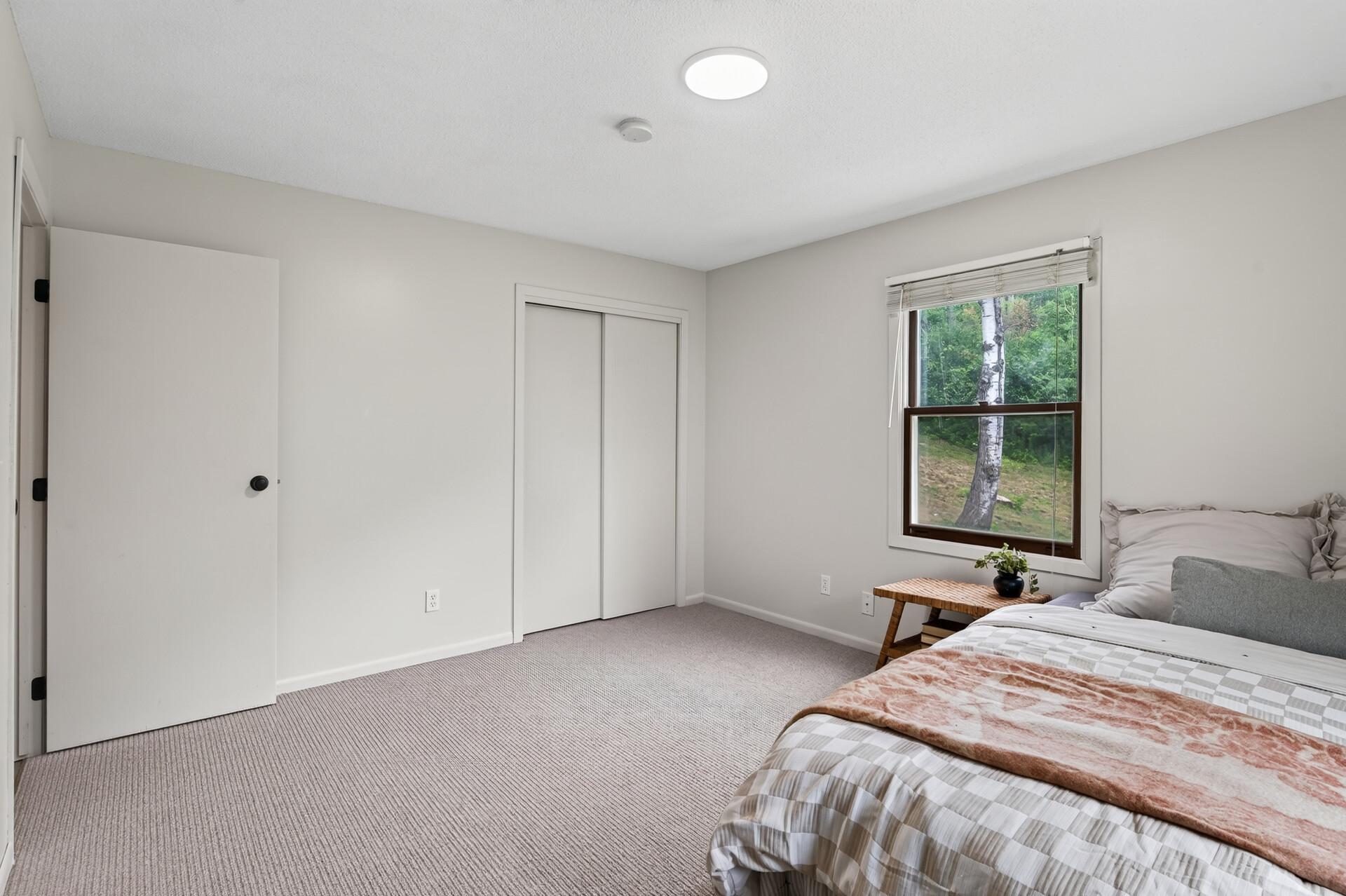 25_10630_Borman_Ave25_mls.jpg