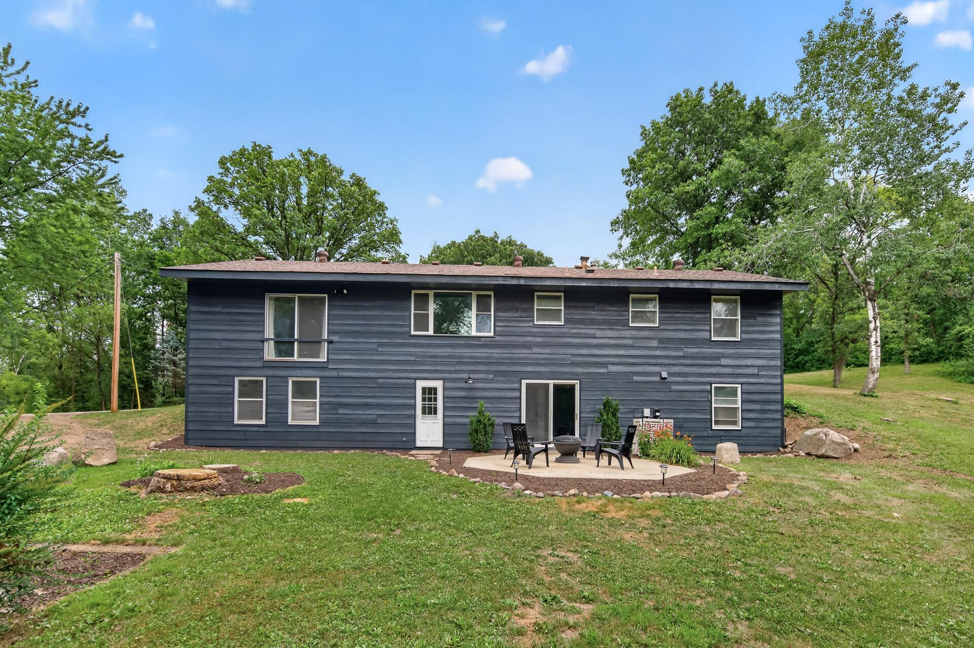 44_10630_Borman_Ave44_mls.jpg