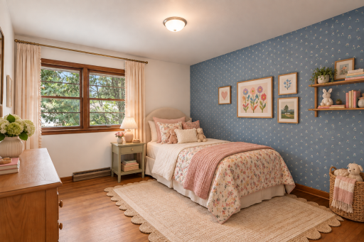 501 Sumner Street E, Northfield, MN 55057
