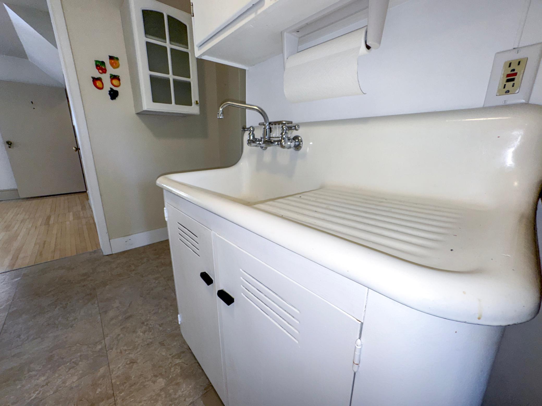 Beautiful cast iron sink