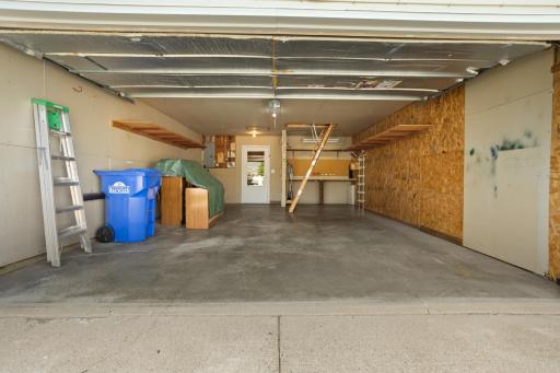 4752 10th Avenue S, Fargo, ND 58103