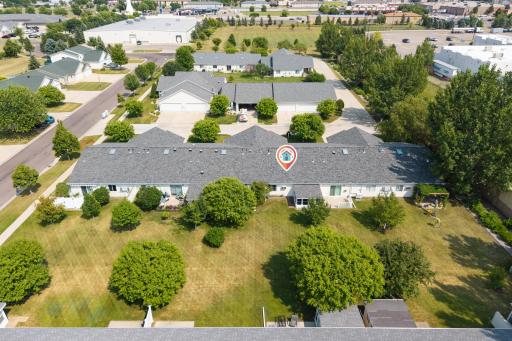 4752 10th Avenue S, Fargo, ND 58103