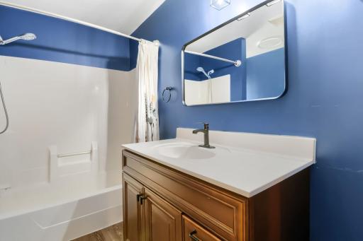 10439 Thrush St Nw - Web Quality - 027 - 19 Primary Bathroom.jpg