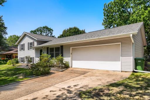 10439 Thrush St Nw - Web Quality - 007 - 03 Exterior Front.jpg