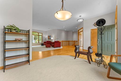 18004 Jacquard Path, Lakeville, MN 55044