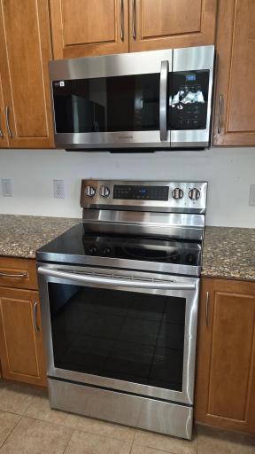 1004 21st Street SE, Rochester, MN 55904
