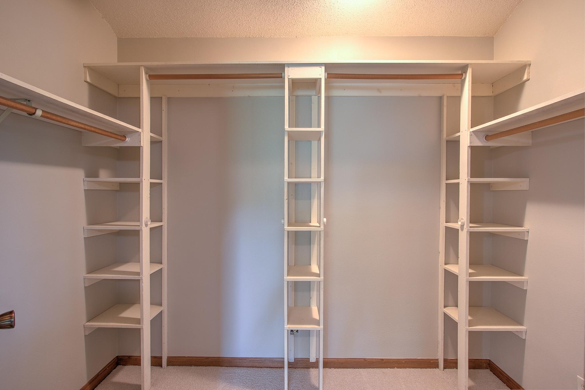 Primary bedroom closet organzier