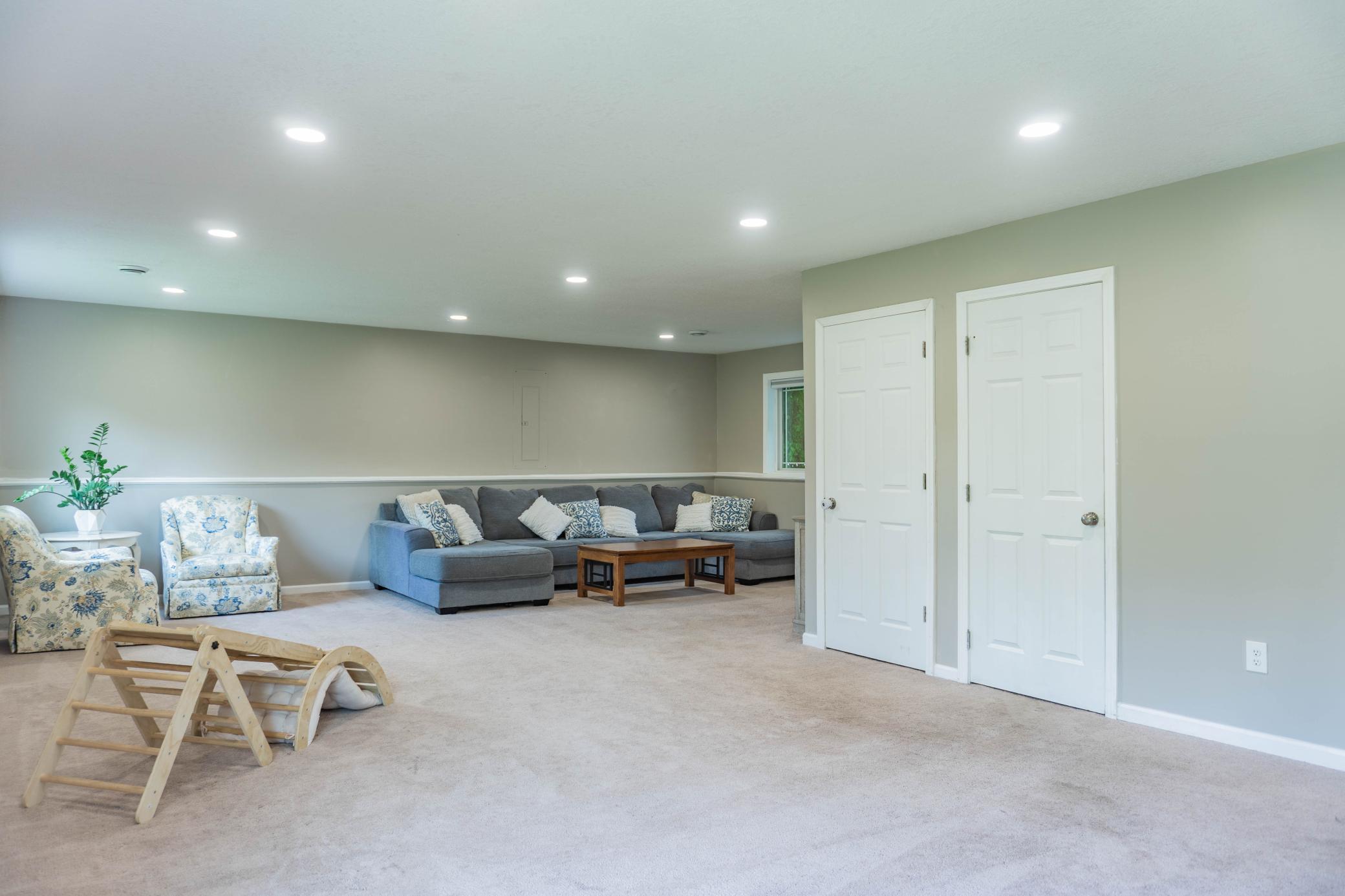 34 - MLS Photo.jpg