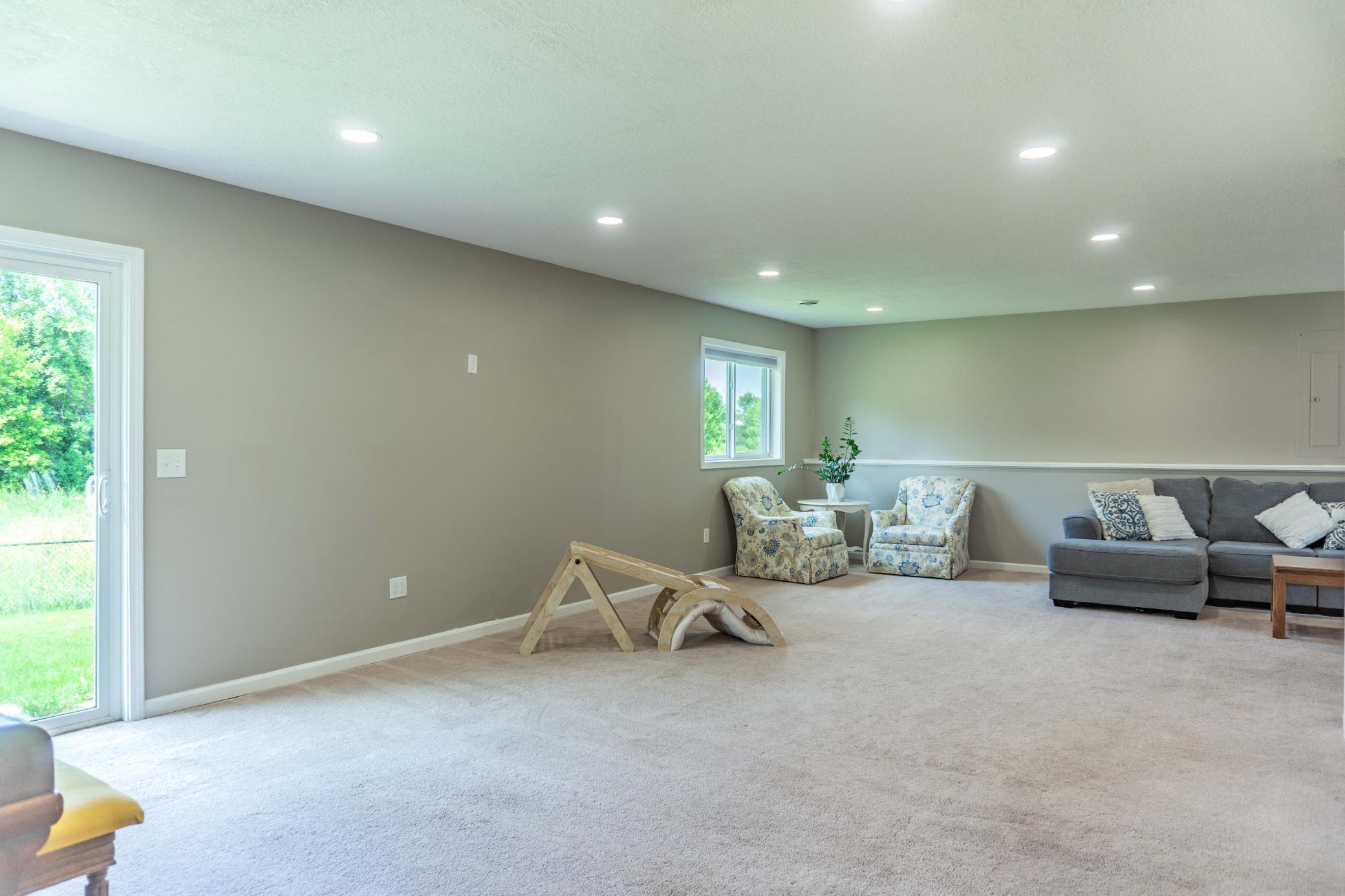 33 - MLS Photo.jpg