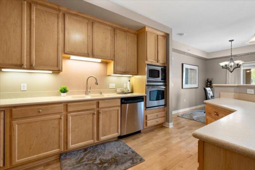 1940 Fulham Street, 207, Roseville, MN 55113