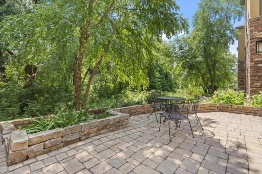 1940 Fulham Street, 207, Roseville, MN 55113