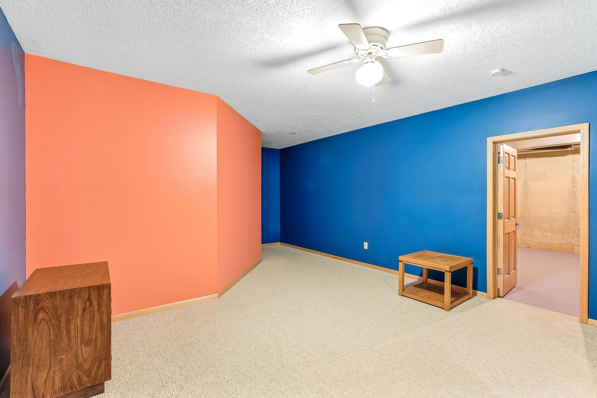 58-web-or-mls-14802-Margaret-Pl-58.jpg