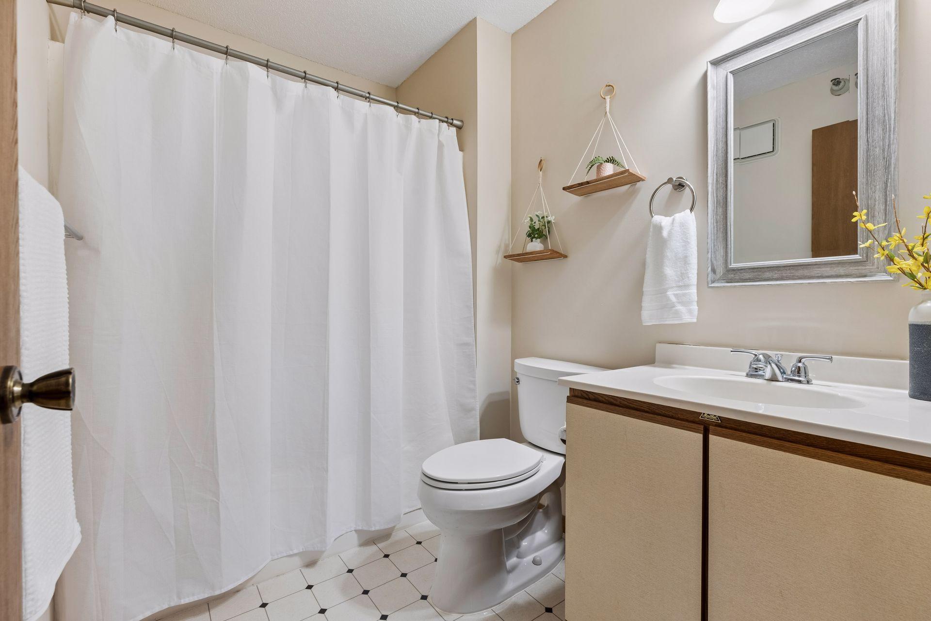 4151 Boone Avenue North - Bathroom one - 0020.jpg